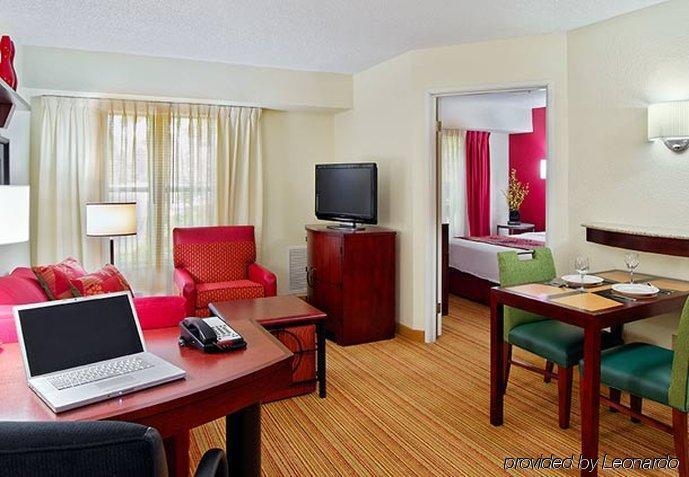 Residence Inn Tallahassee North I-10 Capital Circle Rom bilde